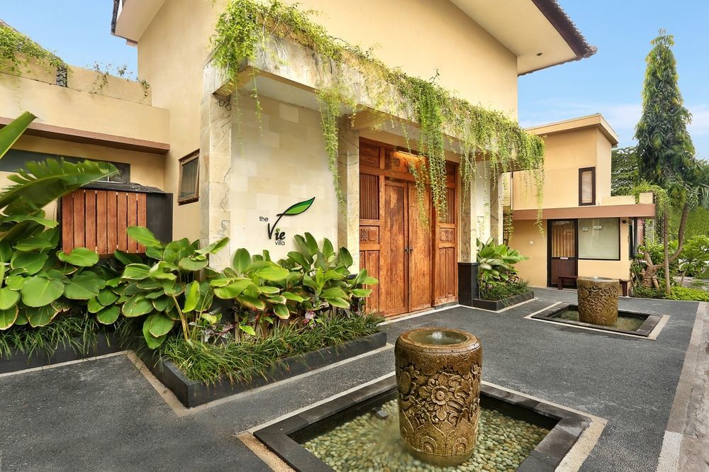 The Vie Villa Legian Exterior photo