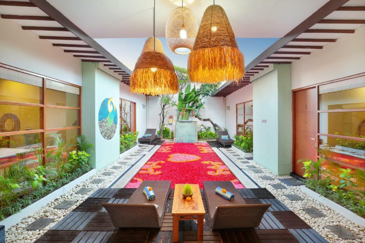 The Vie Villa Legian Exterior photo