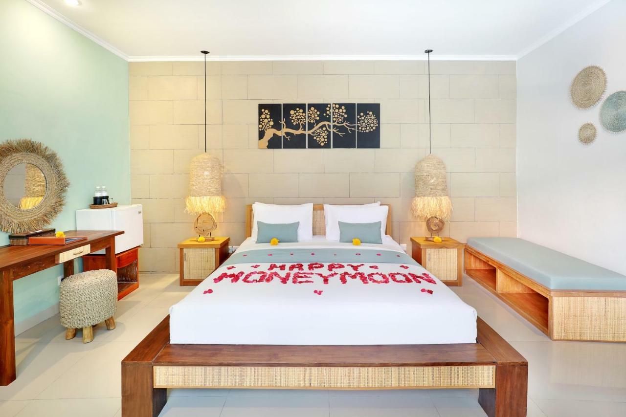The Vie Villa Legian Exterior photo