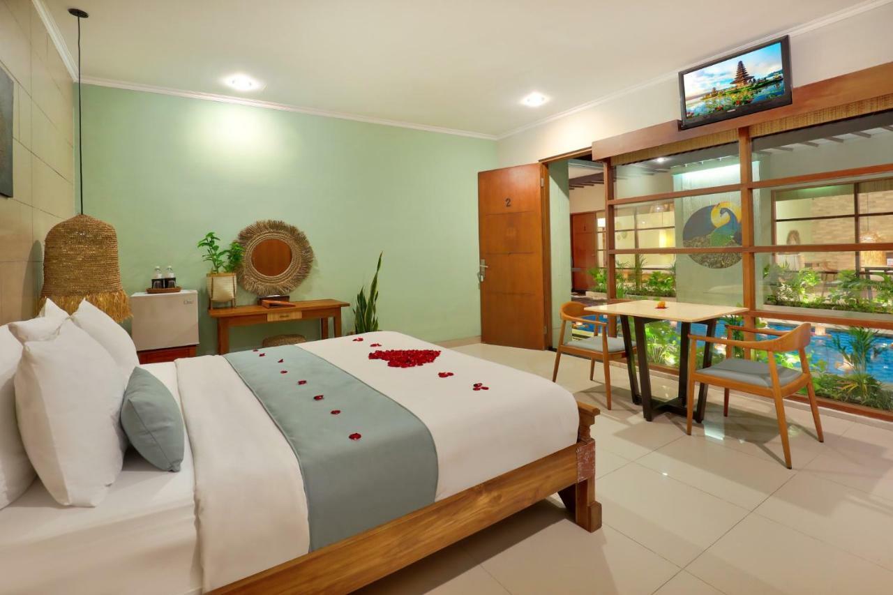 The Vie Villa Legian Exterior photo