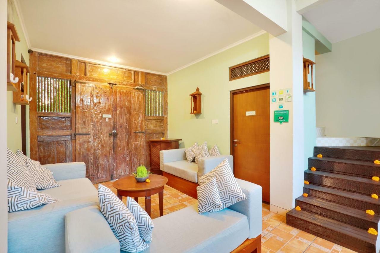 The Vie Villa Legian Exterior photo